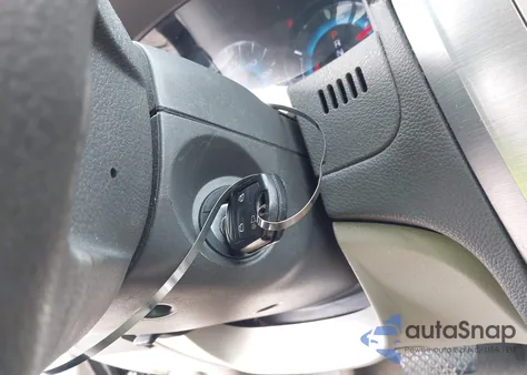 2010 Ford Fusion S z USA, uszkodzony, nr VIN 3FAHP0GA7AR431956